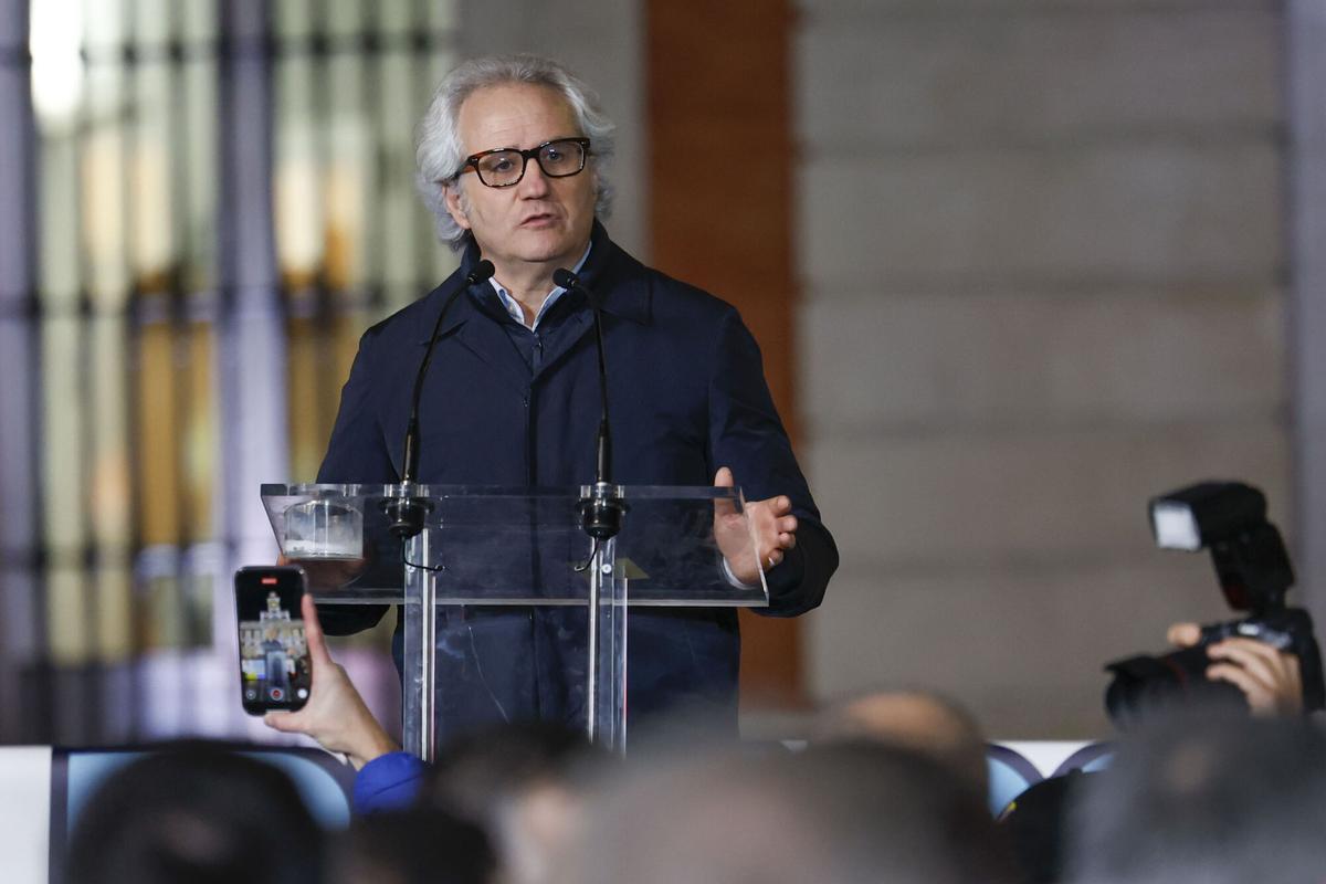 MADRID, 09/01/2025.- El secretario general de Ciudadanos, Carlos Pérez - Nievas, participa en una manifestación convocada en Madrid para apoyar al candidato opositor Edmundo González como presidente electo de Venezuela, este jueves, en vísperas de la toma de posesión presidencial en Caracas. EFE/ Mariscal