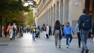 Desaparece el arte callejero en las Fiestas del Pilar: "¿Dónde está el ambiente de otros años?"