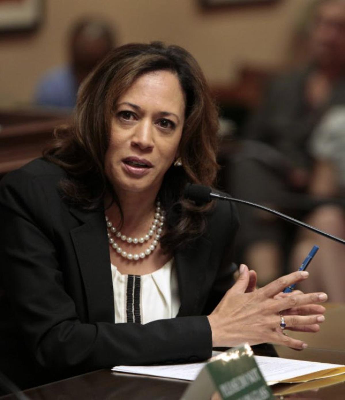 Quién es Kamala Harris, la primera mujer negra candidata a la vicepresidencia de Estados Unidos