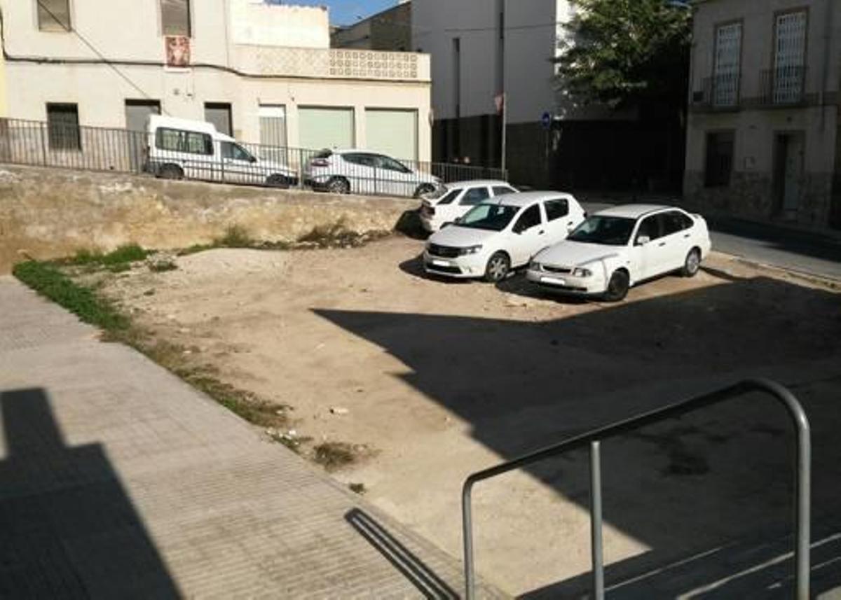 Crevillent creará una plaza en el solar de la calle Sierpe tras 3 años de presión vecinal