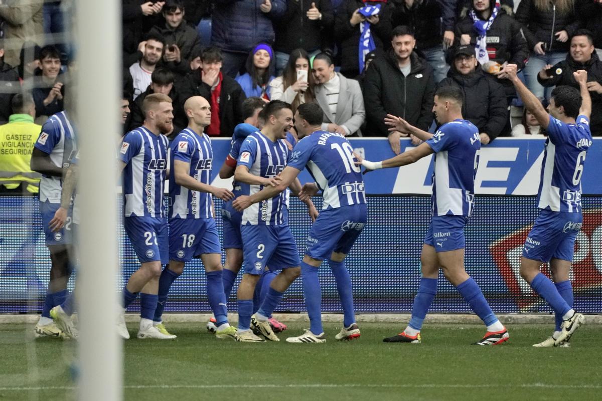 Gorosabel y Sivera enfilan la salvación del Alavés