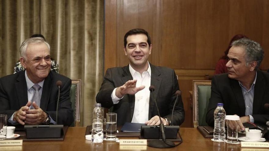 Tsipras abre una &quot;nueva página&quot; decidido a sacar a Grecia de la crisis