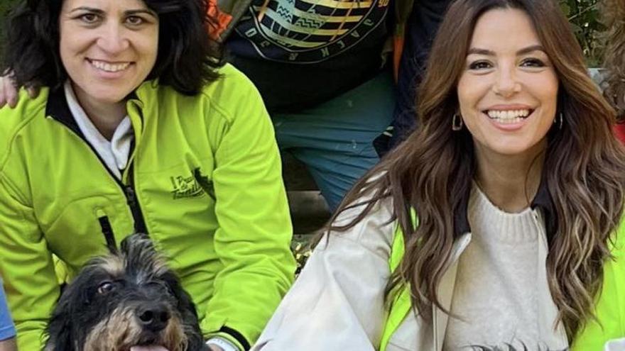 Eva Longoria también tuvo tiempo para conocer la caza del jabalí durante su estancia en Asturias