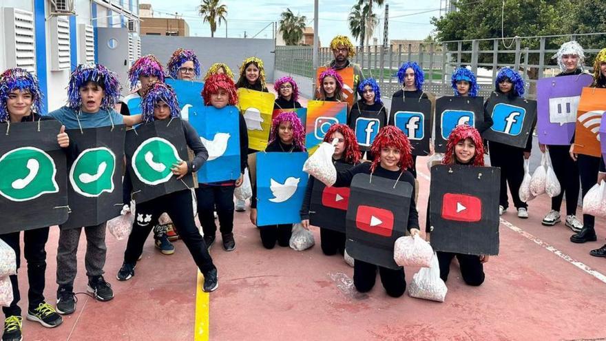 Celebración en el centro público de Faura. | LEVANTE-EMV