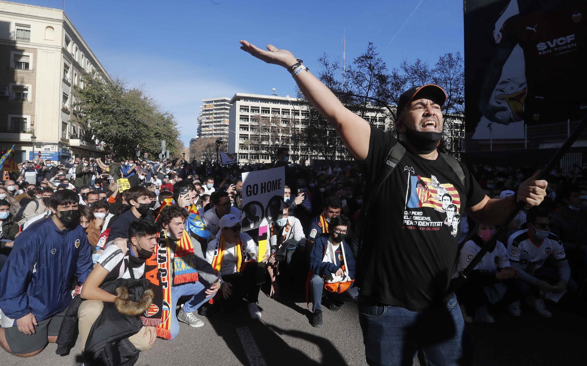 La manifestación valencianista contra Peter Lim (segunda parte)