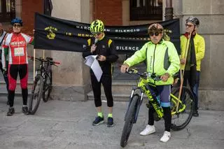 GALERÍA | BiciZamora celebra su marcha del silencio en recuerdo de los ciclistas