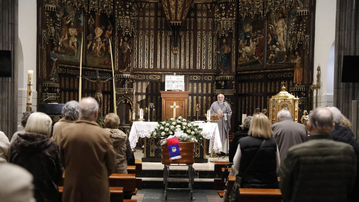 Víctor Fernández-Miranda: El Fútbol Asturiano de Luto por el Expresidente del Langreo