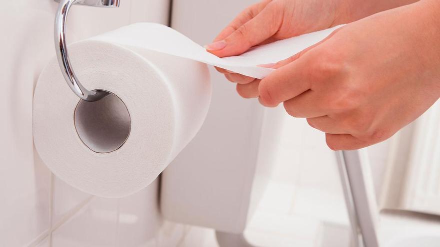 Papel higiénico con gotas: el gesto que cada vez hace más gente en su baño