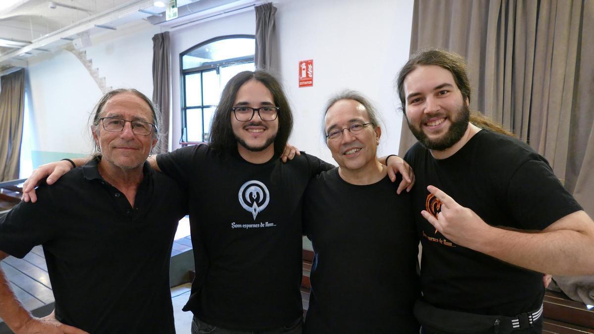 Quim Mandado, amb els seus fills Guillem i Ferran, i Joan Cardoner, el dia de la presentació de l’Acústica.