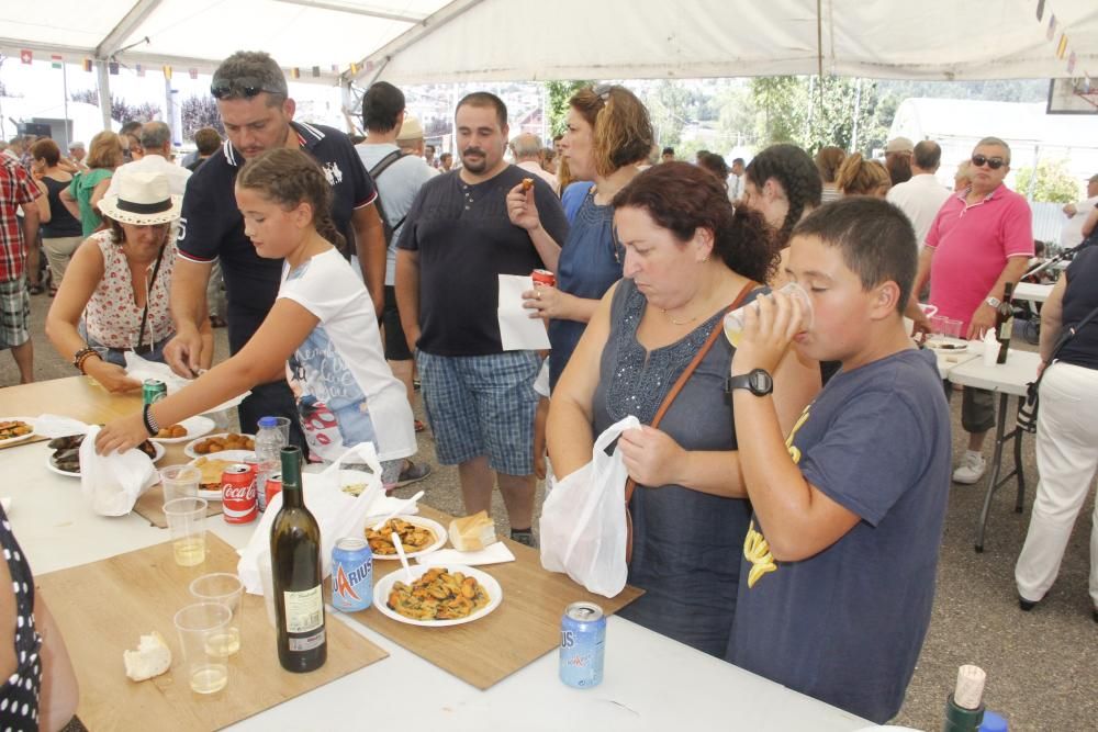 La fiesta gastronómica en honor al producto estrella de Moaña también quiso ser un homenaje a la figura de la mujer