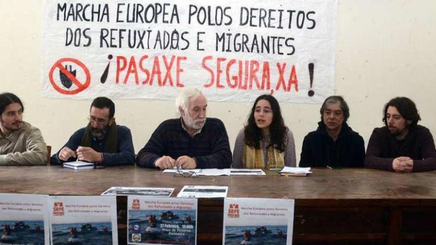 Representantes de algunos de los colectivos que participarán en la marcha. // Rafa Vázquez