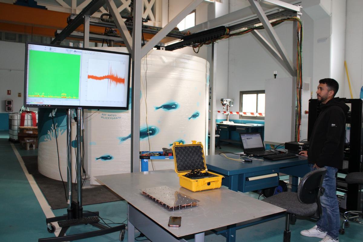 Un sistema de registro autónomo de ruido submarino y un prototipo de metaestructura para absorber ruido.