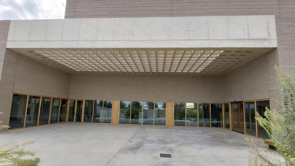 Archivo Histórico Provincial ubicado en Castelló, cerrado.