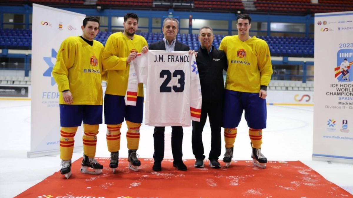 José Manuel Franco, con la selección española de hockey hielo