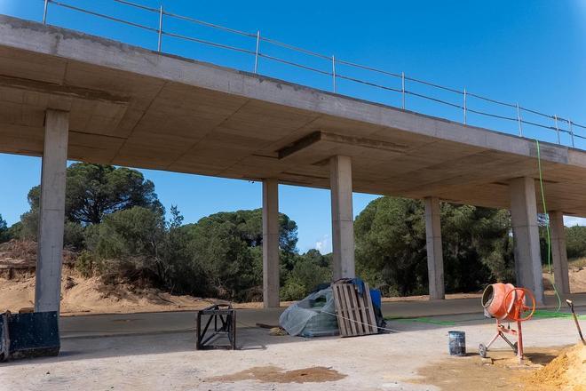 FOTOGALERÍA | Así va la construcción del mirador de Doñana en Matalascañas