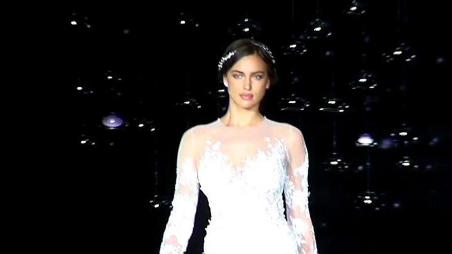 Irina Shayk, en el desfile de Pronovias