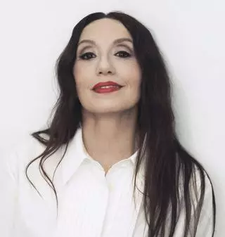 Luz Casal: «He tenido que romper techos de cristal... y de cemento»