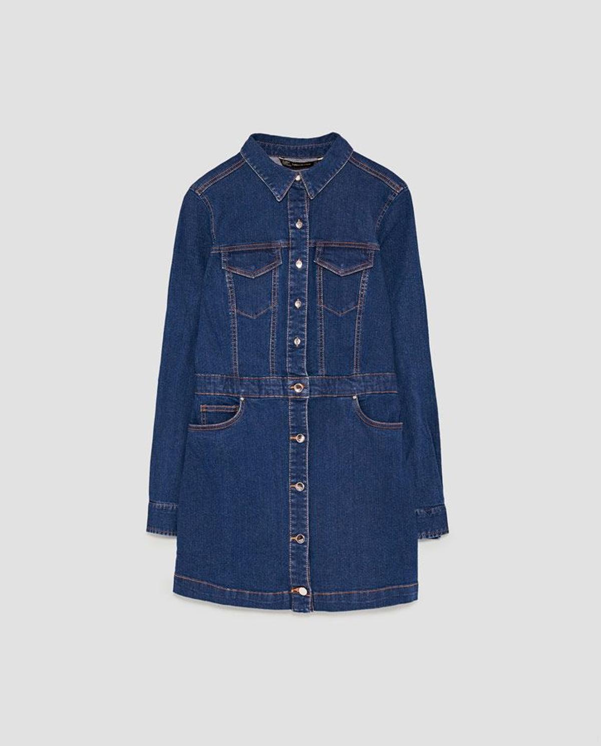 Tendencias denim para la primavera: vestido vaquero de Zara