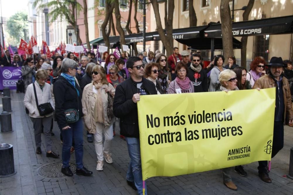 Manifestación en Murcia por el día contra la violencia de género