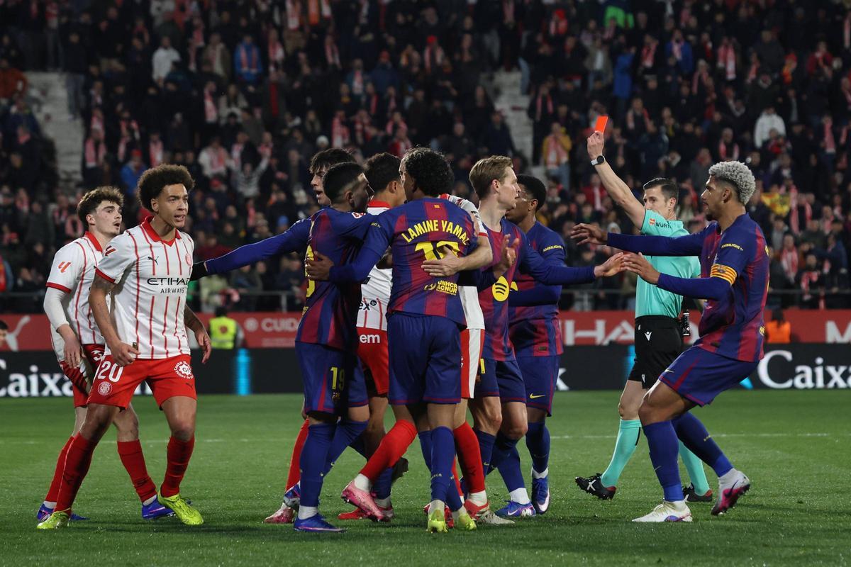 El Girona va frenar el Barça a Montilivi.