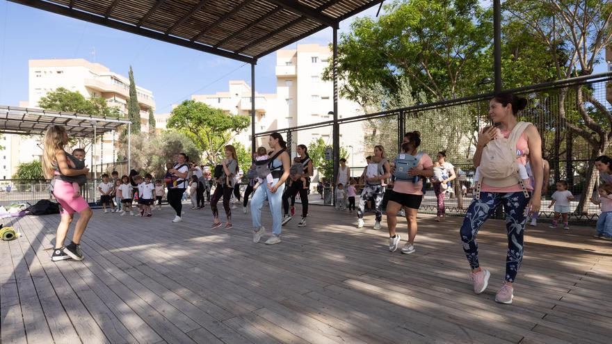 Fiesta y baile de mamás y bebés para celebrar el Día de las Familias en Ibiza