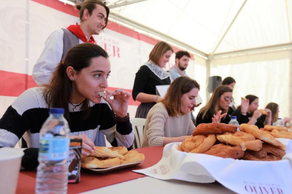 Concurso de comer ensaimadas