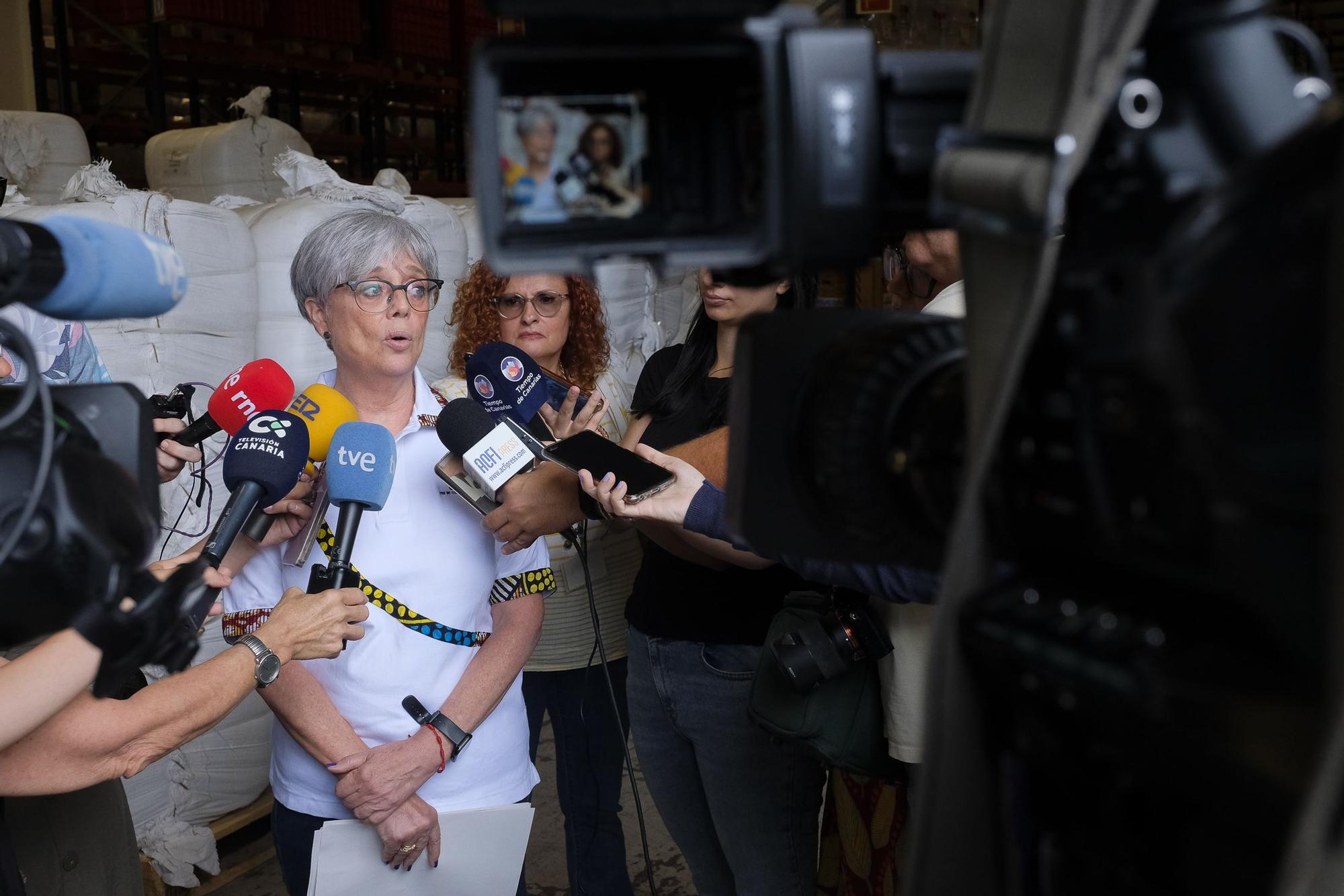 Cruz Roja envía ayuda humanitaria a Sudán desde el Puerto de Las Palmas