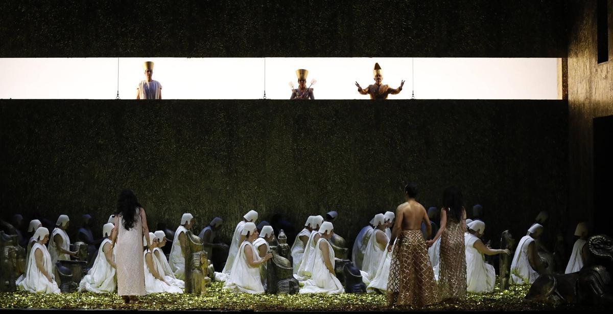 Representación de "La corte del faraón" el pasado año