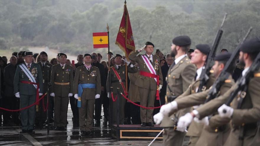 camión Atajos Esmerado La BRI X celebra el día de la Inmaculada tras el año de mayor despliegue de  fuerzas - Diario Córdoba