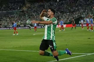 Las notas de los jugadores del Betis ante el Elche: un gol que vale una Champions