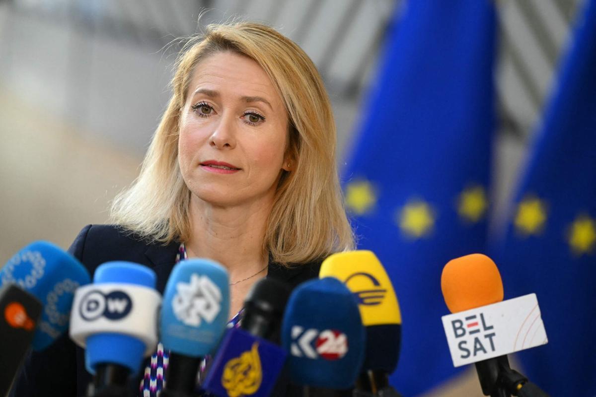 La alta representante de Política Exterior y Seguridad de la UE, Kaja Kallas, a su llegada al Consejo de Ministros de Exteriores, este lunes.