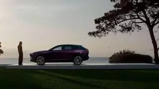 Mazda CX-6e: electrificación con alma japonesa