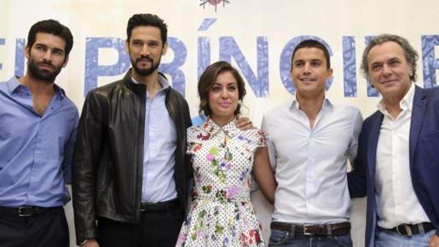 Els protagonistes d&#039;&quot;El Príncipe&quot; presentant la nova temporada