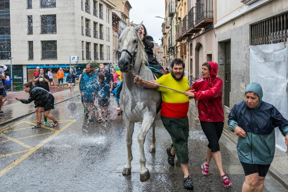 Els Elois se salven de la pluja, però no de l'aigua