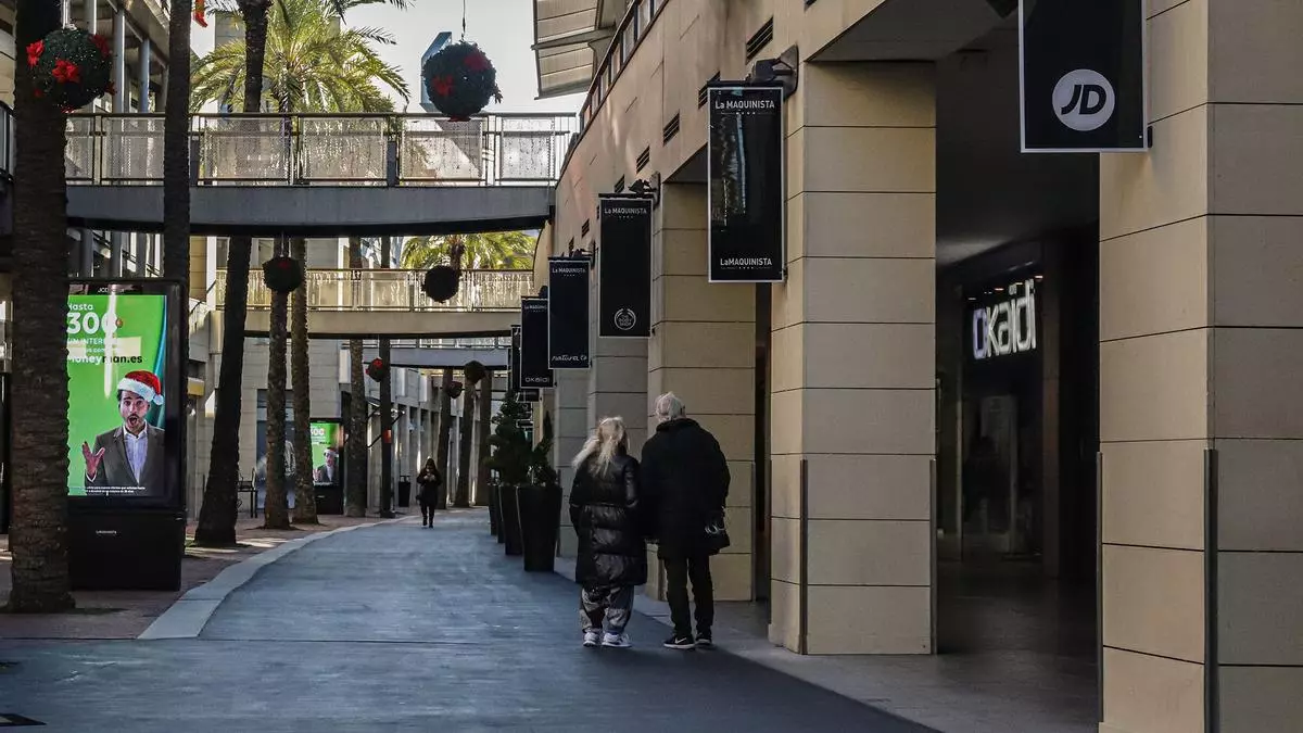 ¿Qué centros comerciales están abiertos hoy 1 de mayo, Día del Trabajador, en Barcelona y Catalunya?
