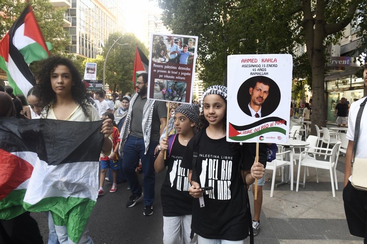 La manifestación de Murcia a favor de Gaza, en imágenes