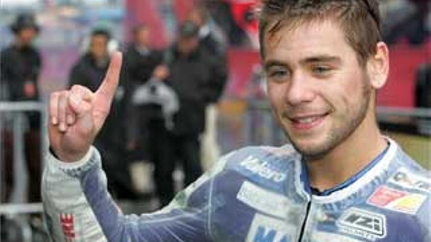 Álvaro Bautista gana la carrera de 250 c.c. en Italia