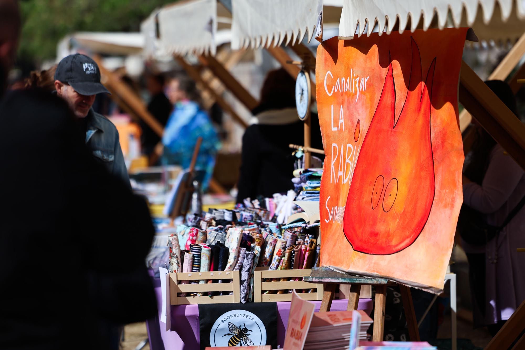 Todas las imagenes de Sant Jordi en Ibiza