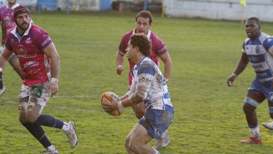 Una acción del Pasek Belenos-VRAC, ayer en el Muro de Zaro.  | MARA VILLAMUZA-