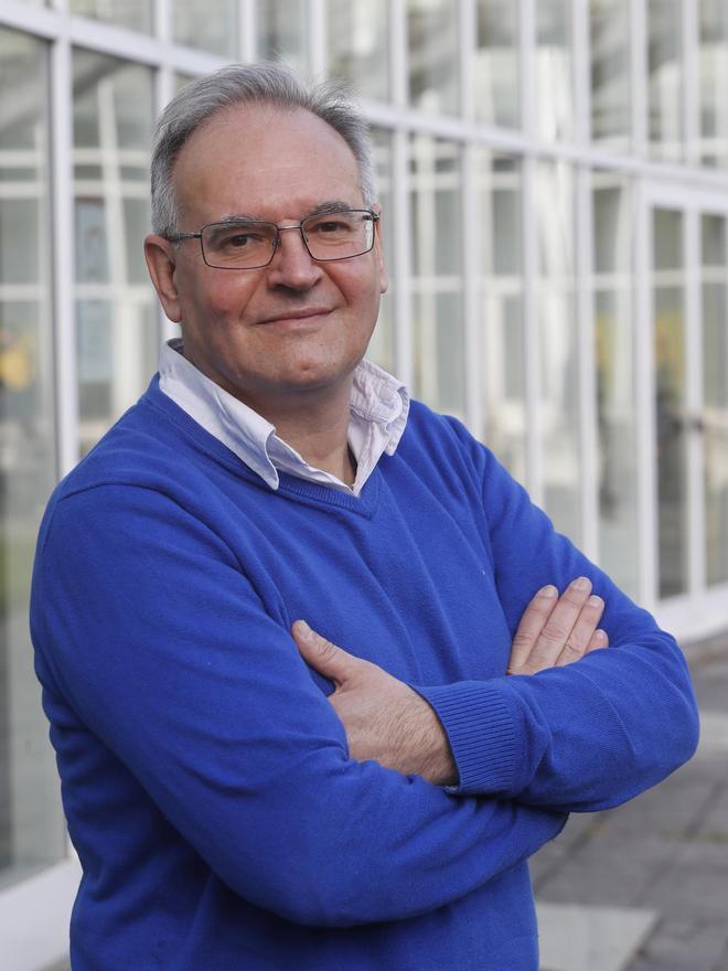 FEDERICO MALLO, CATEDRATICO DE ENDOCRINOLOGÍA DE LA UNIVERSIDAD DE VIGO UVIGO.