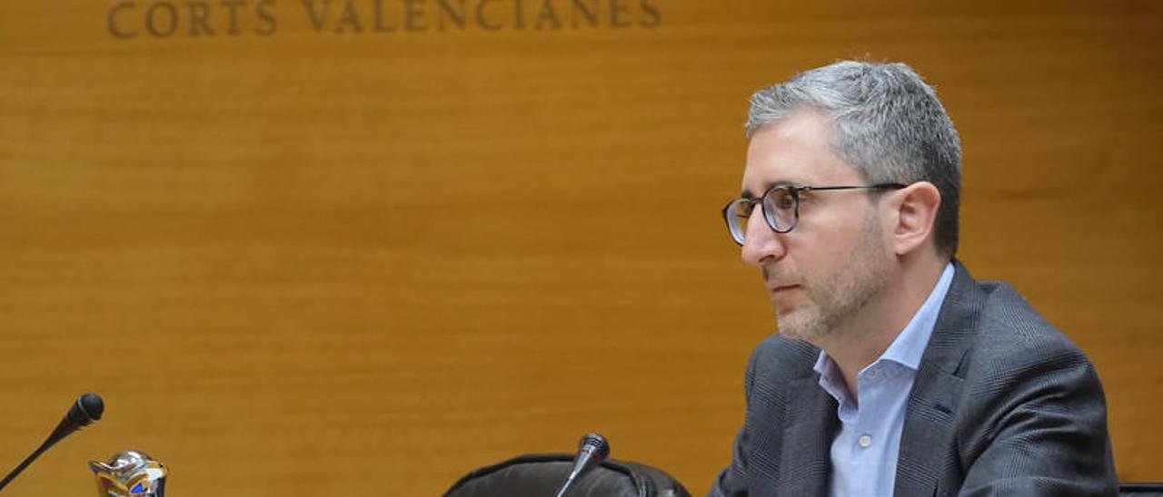 El Consell se une al reparto de competencias y acelera el trámite para Cercanías