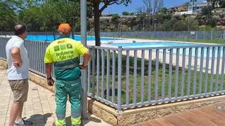 Vila-real dota la piscina del Termet de más sombra y mejora el área de pícnic