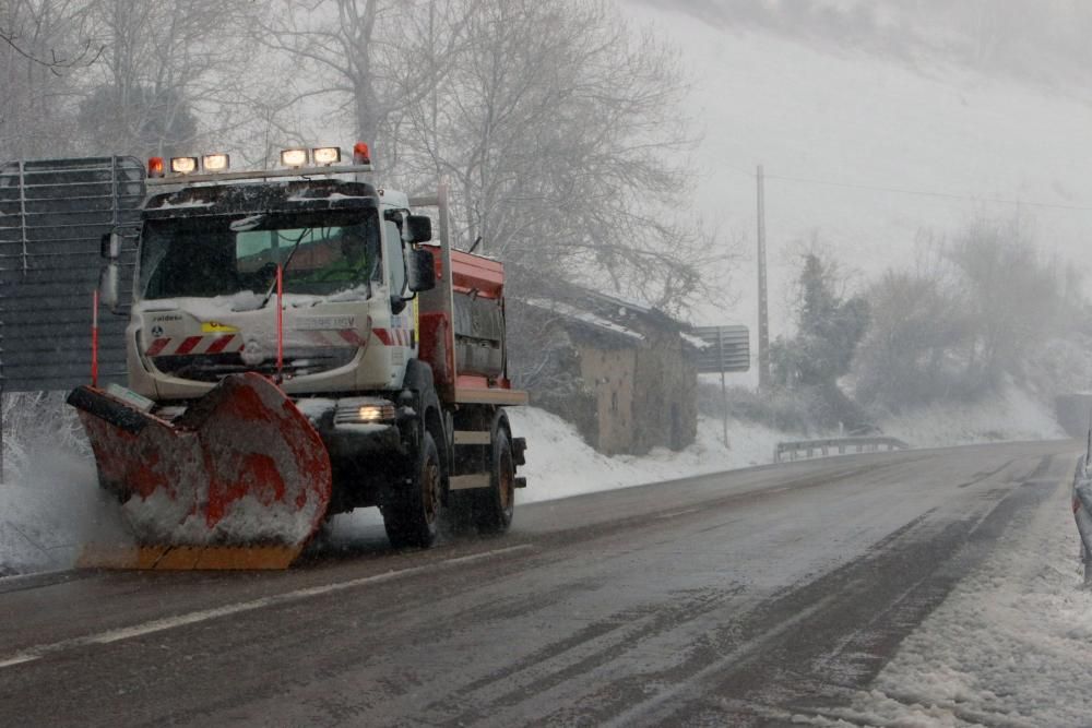 Nieve en Pajares