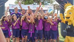 El Barça sub-12, campeón de la East Malloca Girls Cup