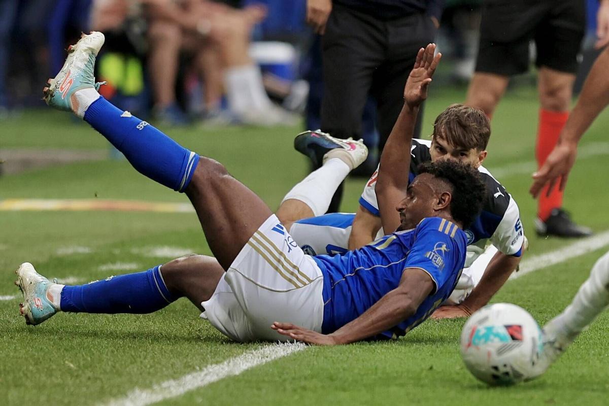 Así fue el partido entre el Real Oviedo y el Alavés