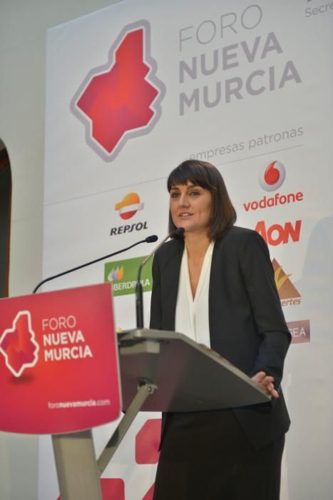 Conferencia de María González Veracruz en el Foro Nueva Murcia