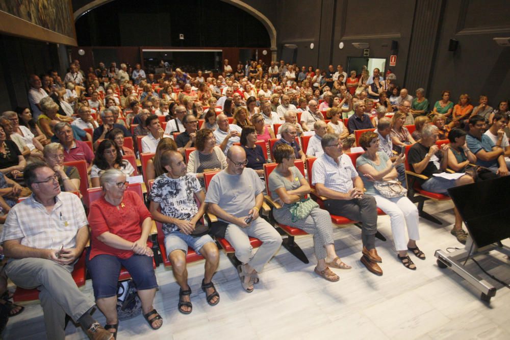 Llach presenta el Debat Constituent a Girona