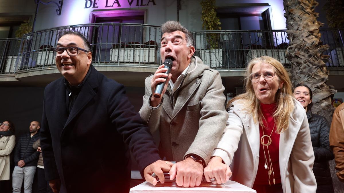 Imatge del moment de l'encesa oficial i l'ornamentació de Nadal.