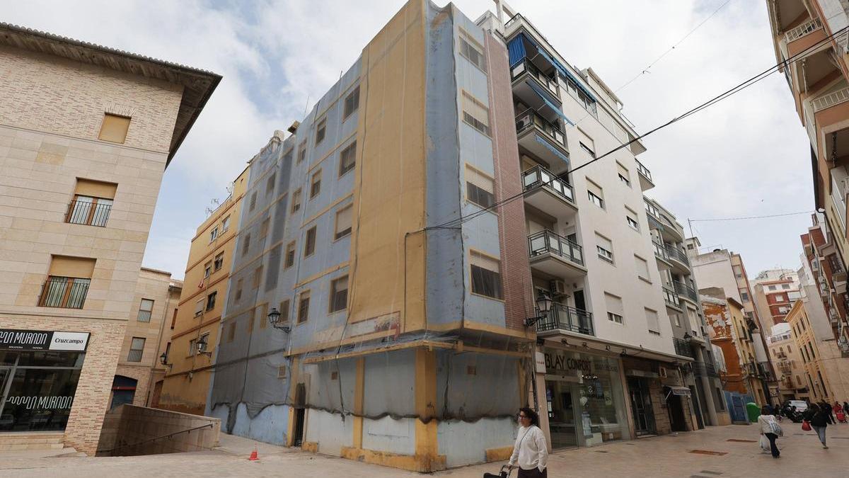 La antigua fonda de El Mercat de Alzira se transformará en un bloque de pisos turísticos