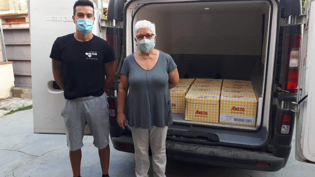 El Foment de la Sardana de Figueres dona 210 litres de caldo a la Fundació Altem